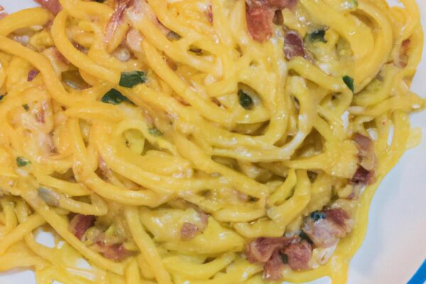 Tradiční italské těstoviny Carbonara
