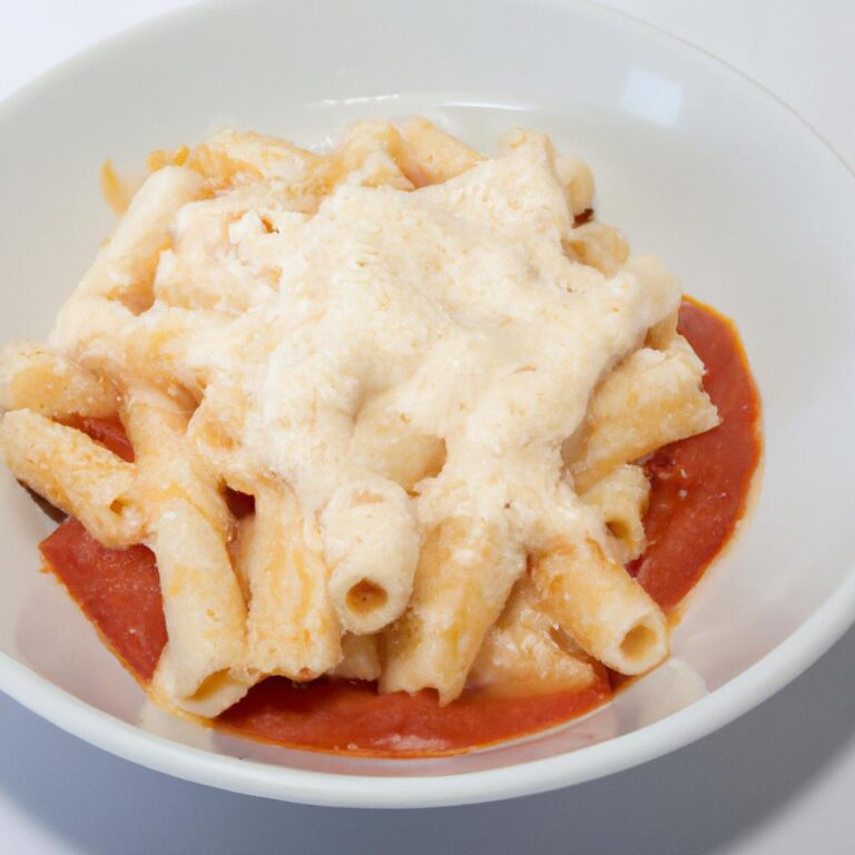 Italské těstoviny se sýrovou omáčkou