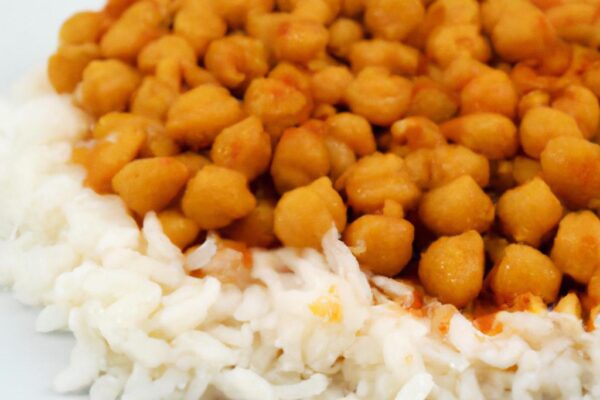 Kořeněná cizrna s rýží