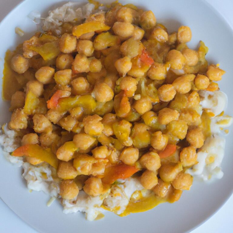 Veganské cizrnové kari s rýží