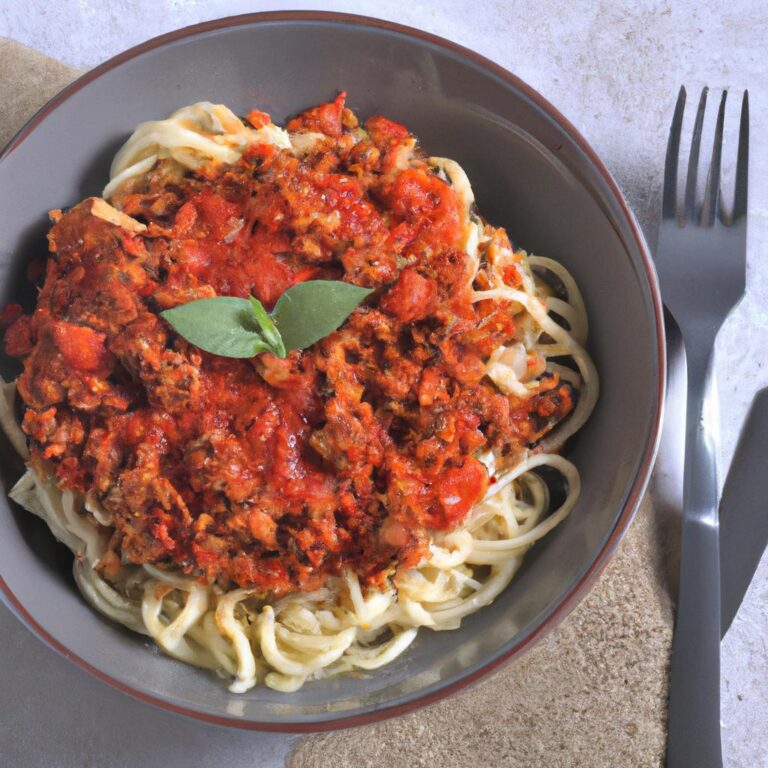 Veganská boloňská omáčka s těstovinami